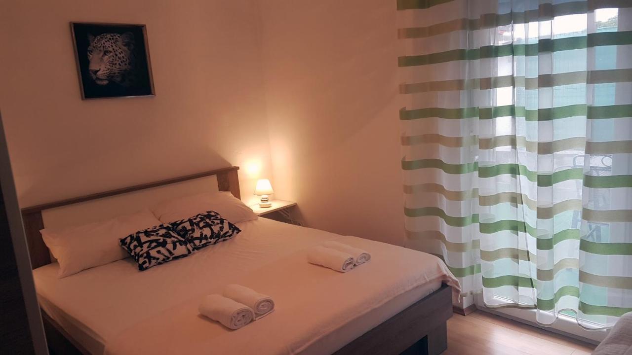 Apartmani Ab ピロヴァッツ エクステリア 写真